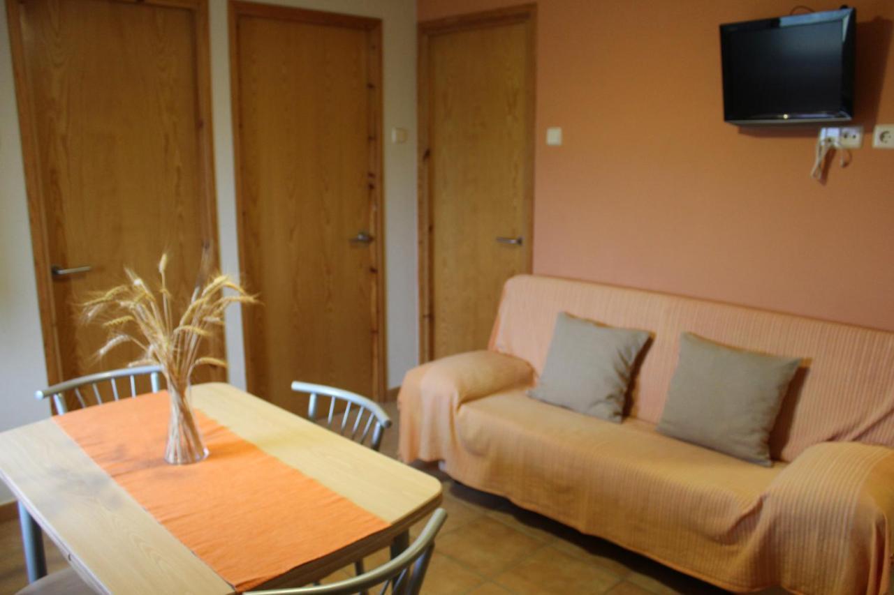 Castell De Ceuro. Hotel Rural Ogern Kültér fotó