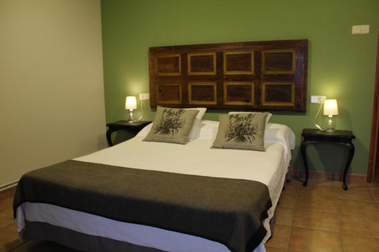 Castell De Ceuro. Hotel Rural Ogern Kültér fotó